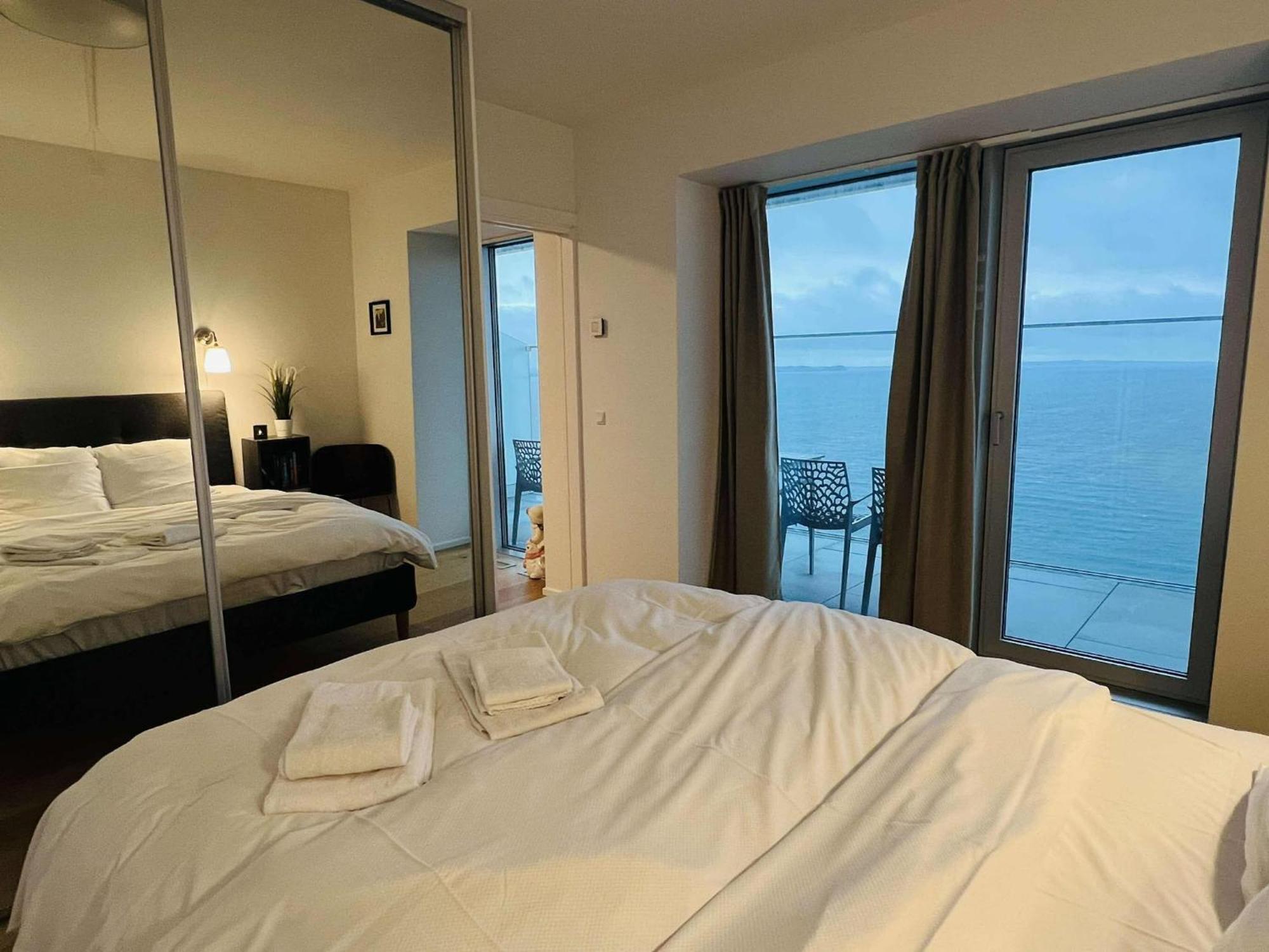 26-Etage Lejlighed Med Utrolig Havudsigt Århus Kültér fotó